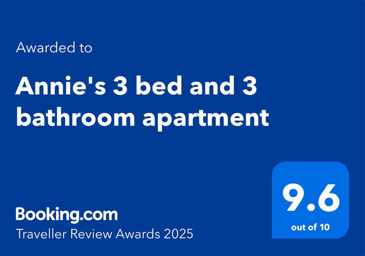 Urban Haven - 3 Beds, 3 Baths, Free Parking, Near Central Market ブダペスト エクステリア 写真